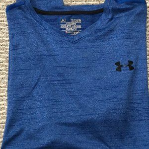 Under Armour V Neck Short Sleeve (Heat Gear Loose)